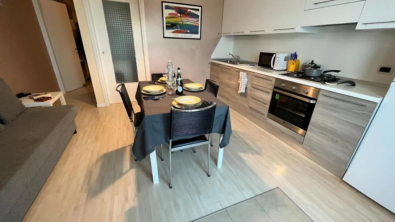 Casa Meda Bassanella Apartment Peschiera del Garda 0*,  Italy