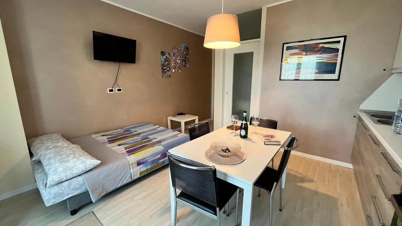 Casa Meda Bassanella Apartment Peschiera del Garda