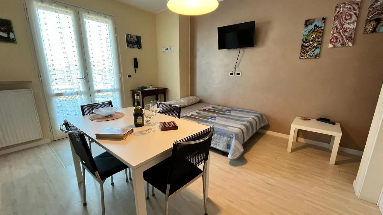 Casa Meda Bassanella Apartment Peschiera del Garda 0*,  Italy