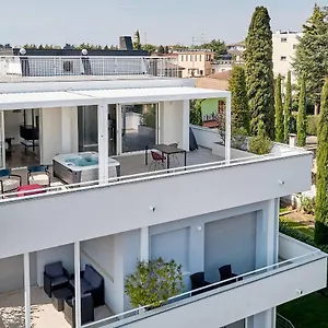 Apartment Luxury La Finestra Sul, Peschiera del Garda