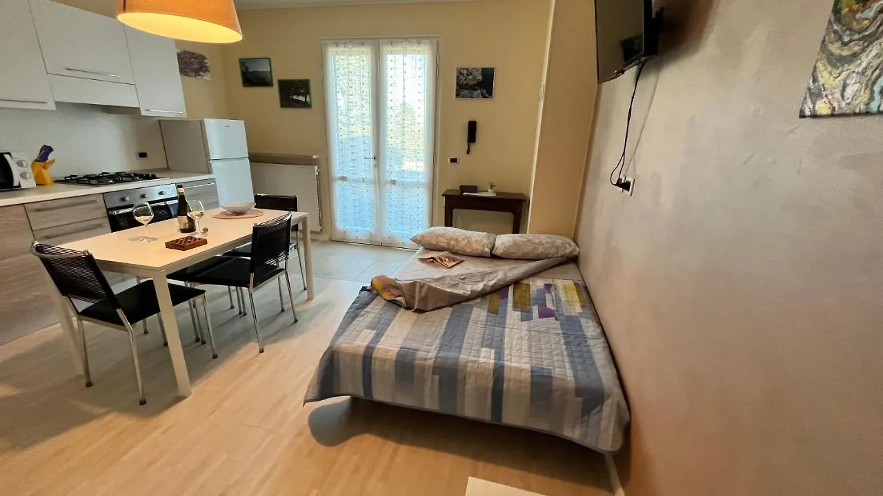Casa Meda Bassanella Apartment Peschiera del Garda Italy