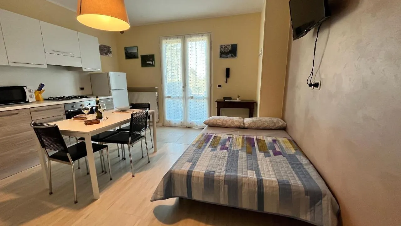 Casa Meda Bassanella Apartment Peschiera del Garda