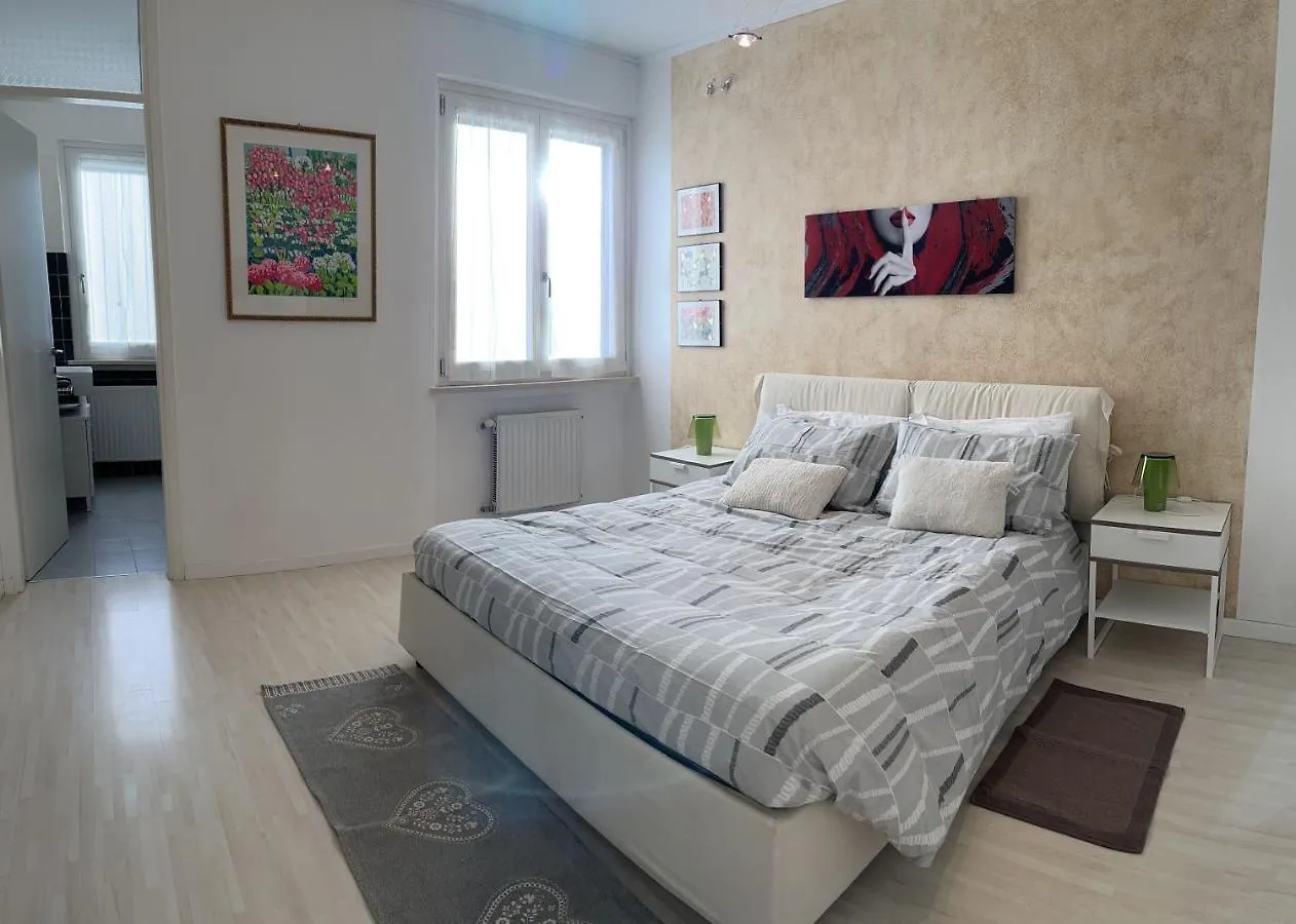 Casa Meda Bassanella Apartment Peschiera del Garda