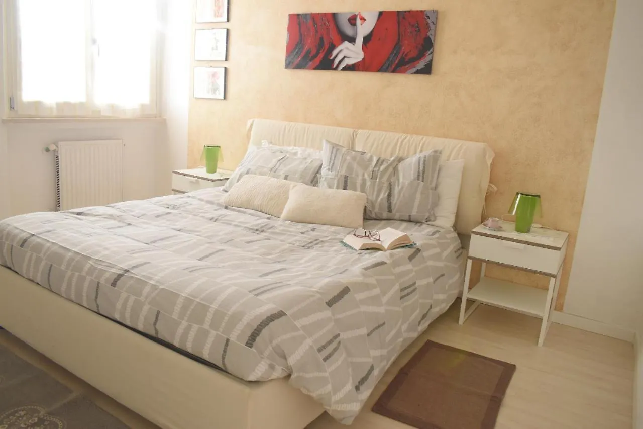 Casa Meda Bassanella Apartment Peschiera del Garda 0*,